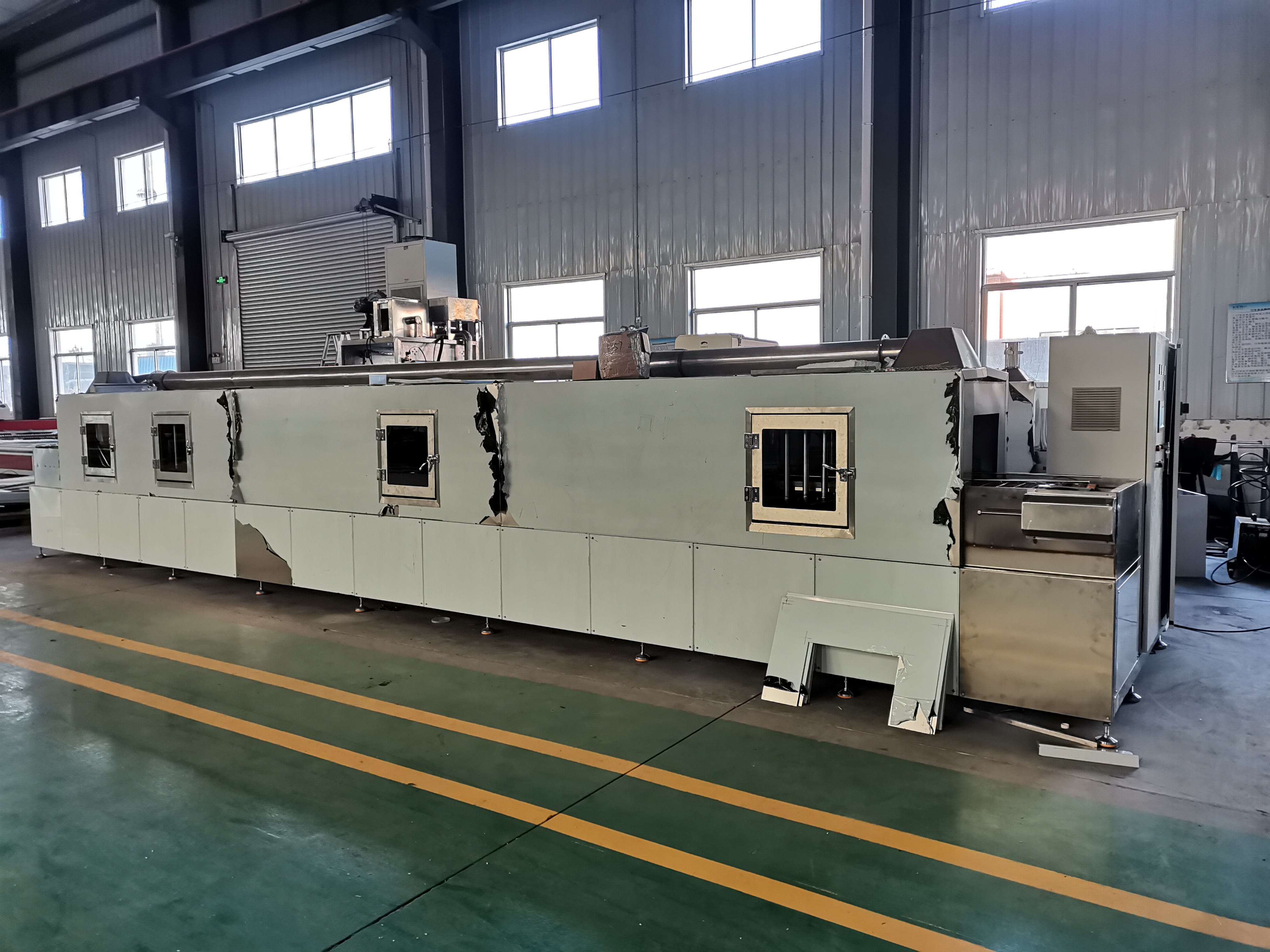 曲轴除油除锈通过式喷淋清洗机